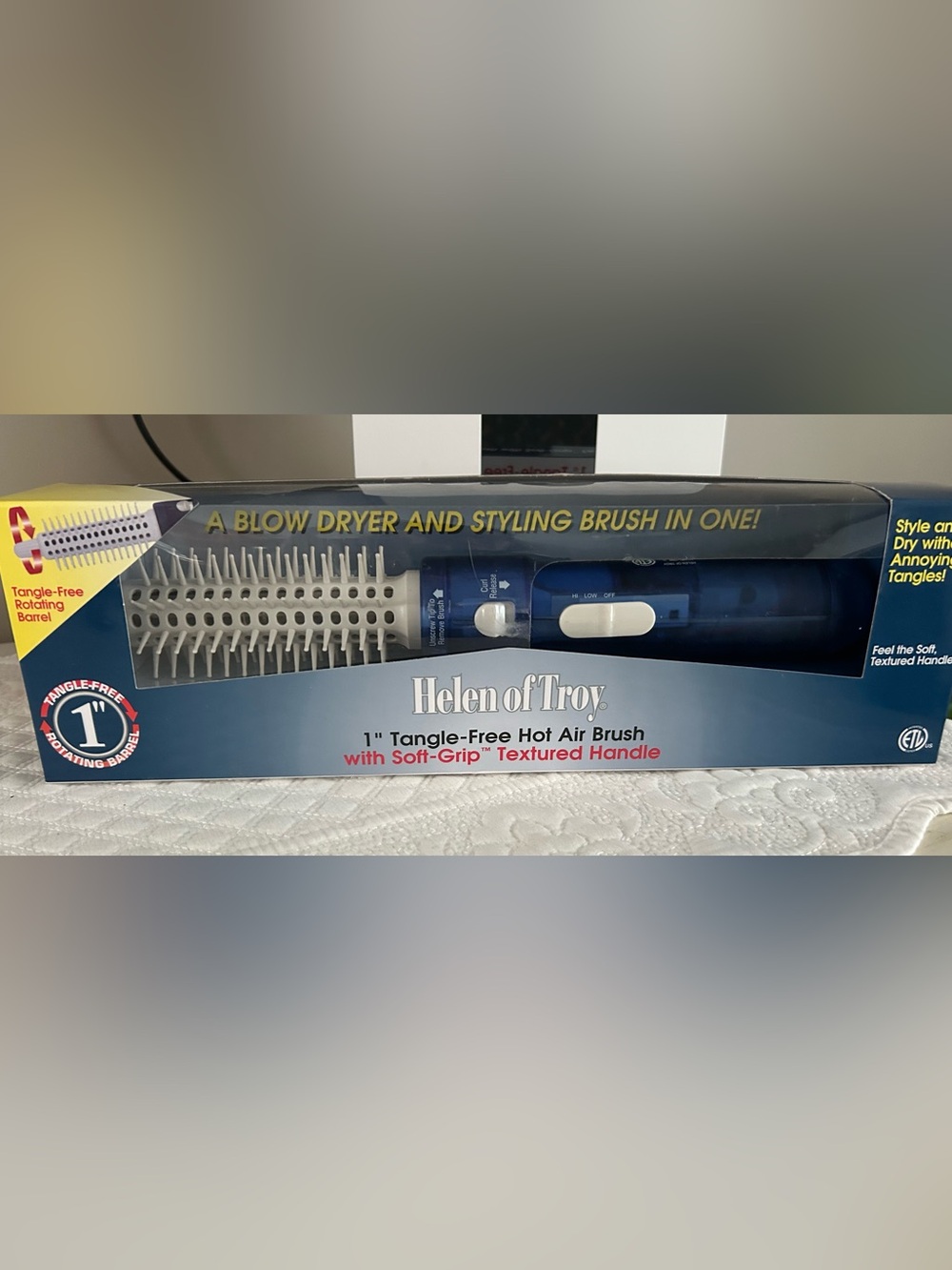 Helen of Troy 1” Tangle free hot airbrush